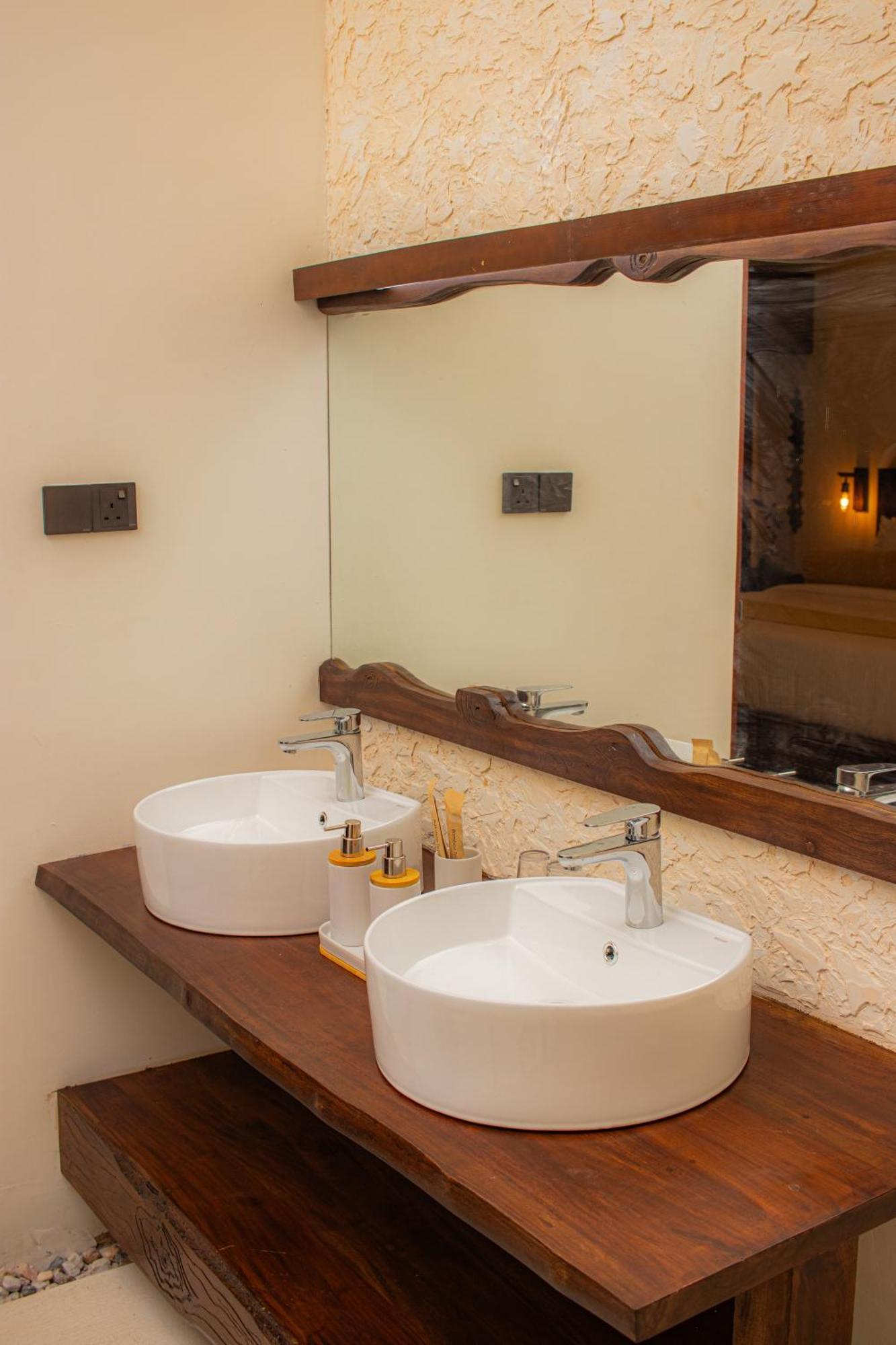 Spicepeek Boutique Hotel Cmb Airport Katunayaka Exterior foto